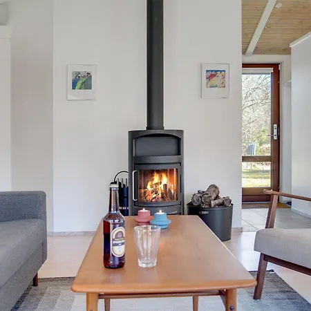 Angja - 800m From The Sea By Interhome Feriehus