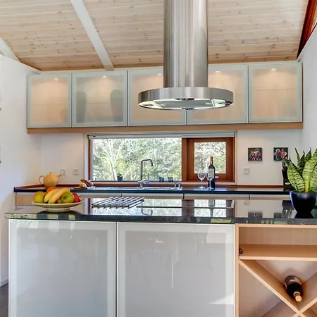 Angja - 800m From The Sea By Interhome Feriehus